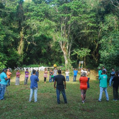 1ª Oficina de capacitação de agricultores em sitema agroflorestal. A atividade contou com cerca de 40 participantes.